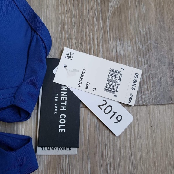 NWT Kenneth Cole Side CutOut One Piece Swimsuit - Picture 12 of 12